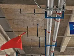 月湖管廊支架的安装方法